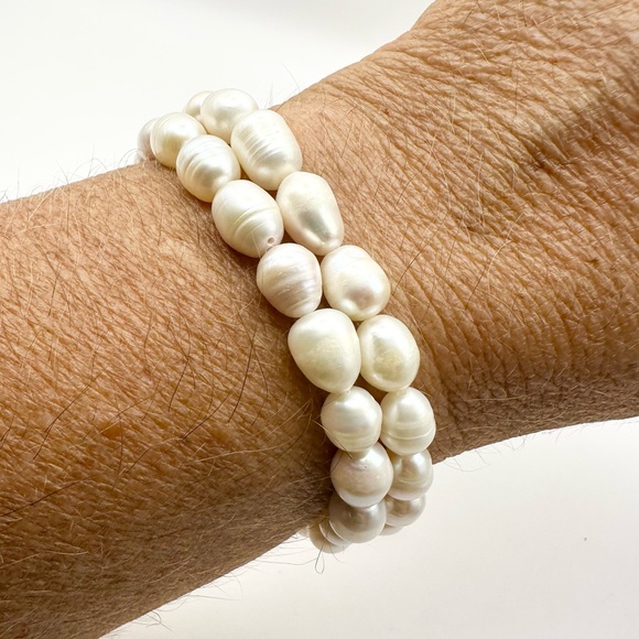 Freshwater Pearls Stretch Bracelet Set Of 2 - Picture 1 of 5